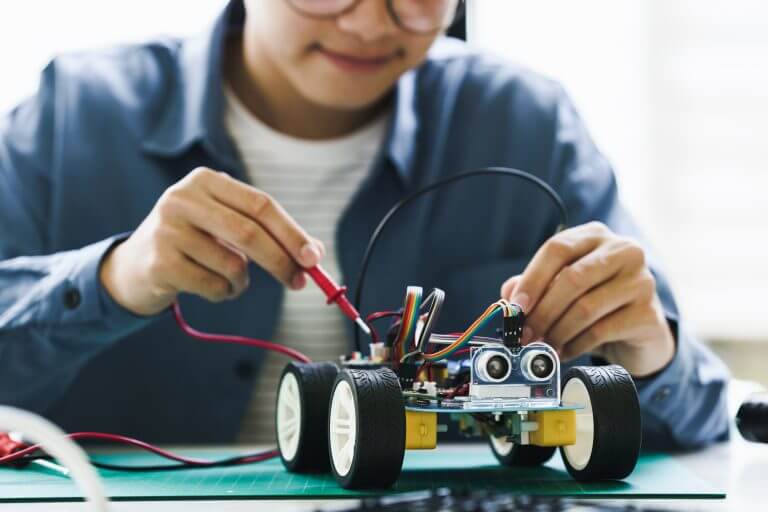 Science and STEAM Kits